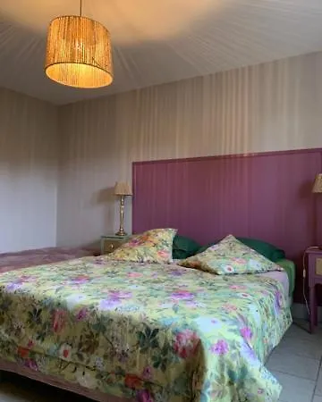 A La Mare Du Vieux Chene 3* Bellegarde-Poussieu