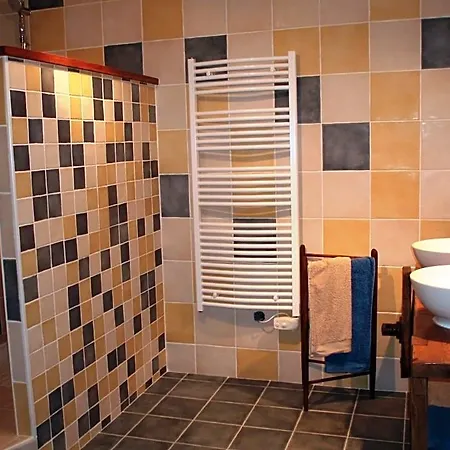 A La Mare Du Vieux Chene Panzió