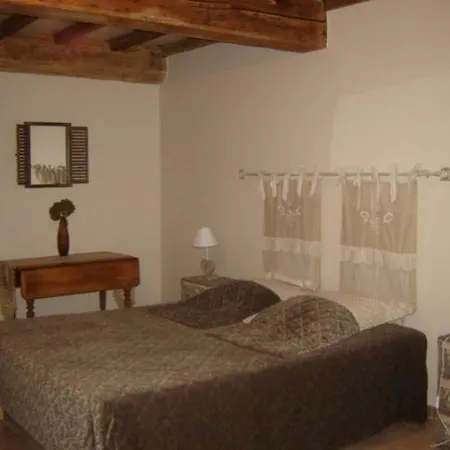 A La Mare Du Vieux Chene Bed & Breakfast Bellegarde-Poussieu